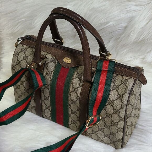 💯Authentic Gucci Handbag 🍀 - Picture 17 of 17